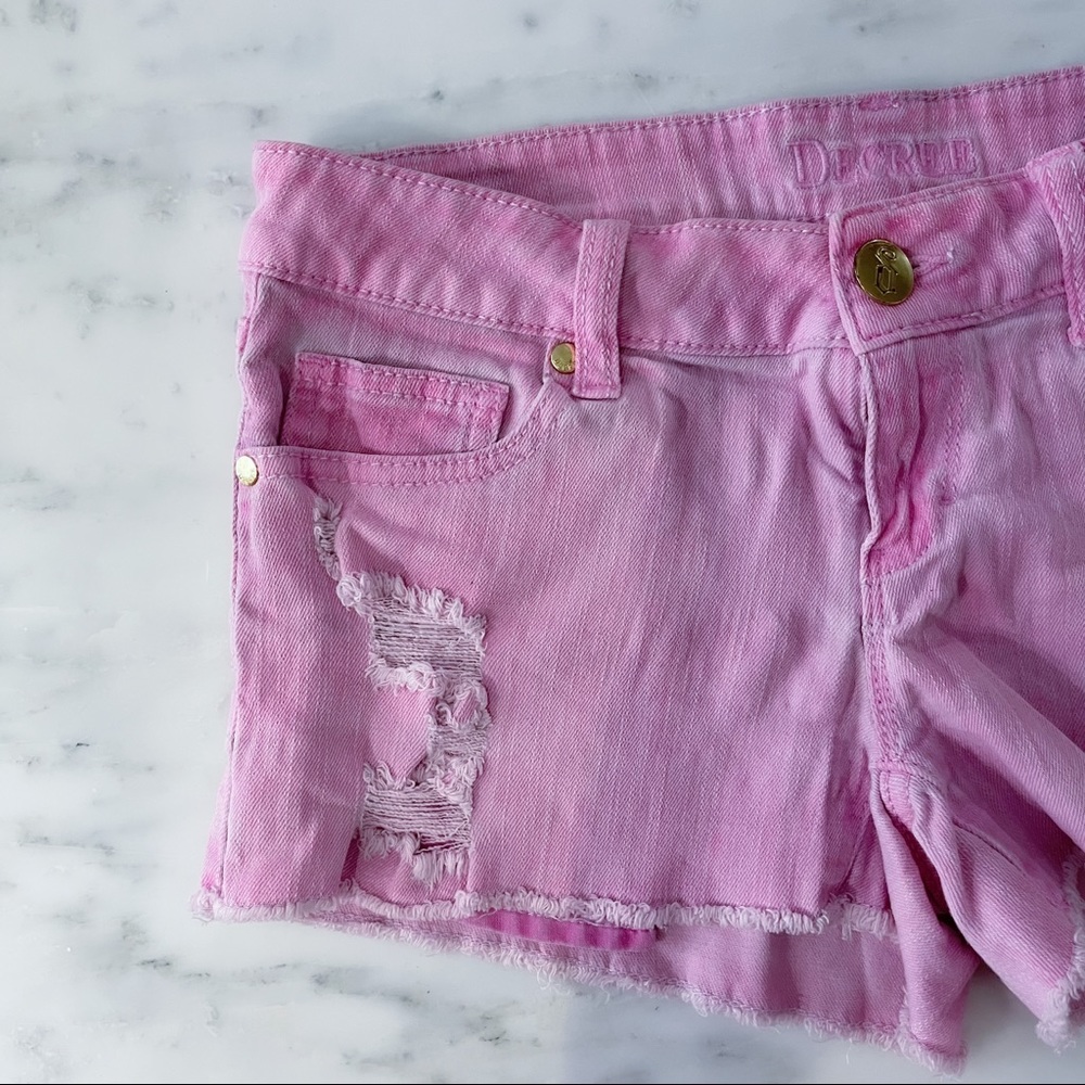 Cut Off Shorts - Picture 11 of 16